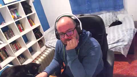 ravingr3d3 online show from February 7, 8:36 pm