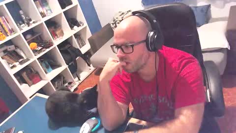 ravingr3d3 online show from October 13, 11:00 pm