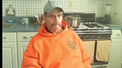 Ray online show from December 2, 5:46 pm