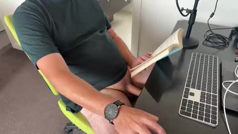 readwithjordanv online show from March 4, 2:18 am