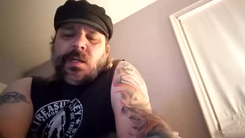 Bear online show from January 7, 9:10 am