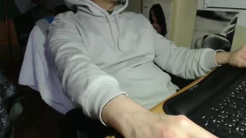 Red online show from March 1, 4:50 pm