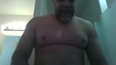 RedChewy online show from January 5, 5:30 pm
