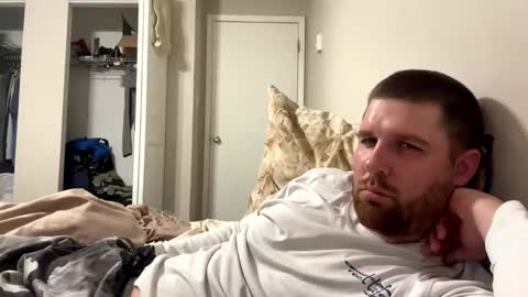 Ali j online show from April 17, 2:36 am