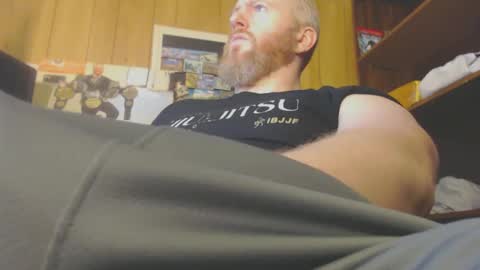 theredhead4fun online show from December 23, 2:56 am