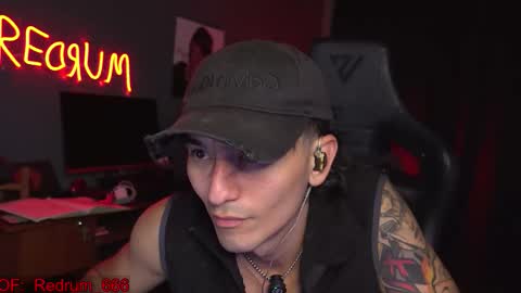 Red online show from November 18, 12:25 am