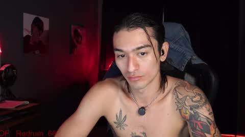 Red online show from March 11, 5:53 pm