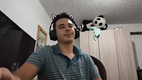 RedsoulReaver online show from September 15, 5:20 am