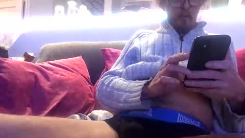 Redspider154 online show from December 21, 12:07 am