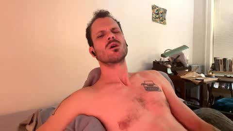 Reed Thomas online show from December 5, 7:49 am