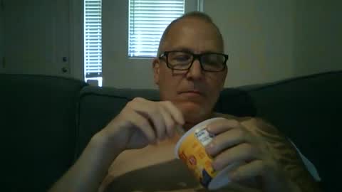 Renewaz online show from April 14, 11:04 pm