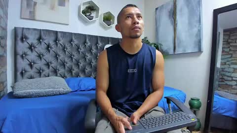 richar_voller online show from June 3, 11:12 am