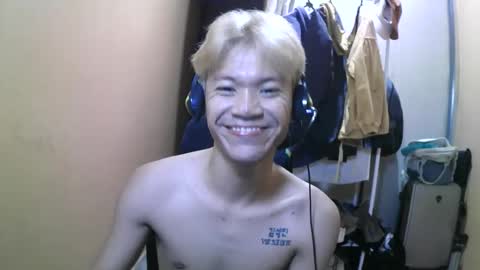 riiichie12 online show from October 23, 3:59 pm