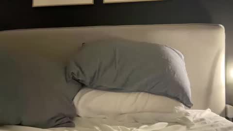 rileyman13xx online show from December 15, 5:34 am