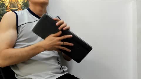 Roan Birkin online show from September 25, 9:35 pm