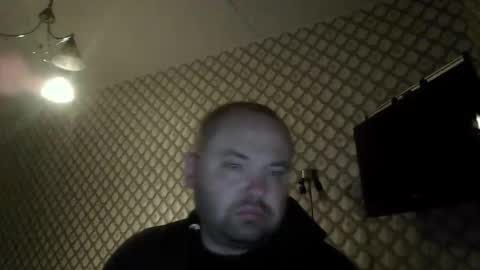 rob18997 online show from December 20, 7:21 pm