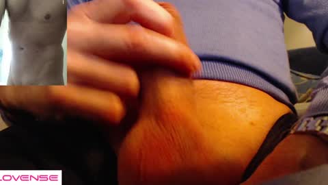 Snapshot of robby66_56 chatting on January 18, 9:55 pm robby66_56 online show from January 18, 9:55 pm