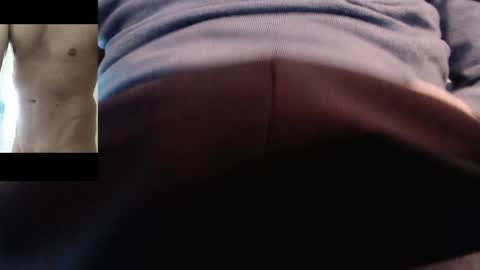 Snapshot of robby66_56 chatting on February 23, 8:20 pm robby66_56 online show from February 23, 8:20 pm