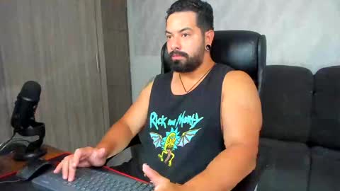 Robby online show from January 9, 11:13 pm