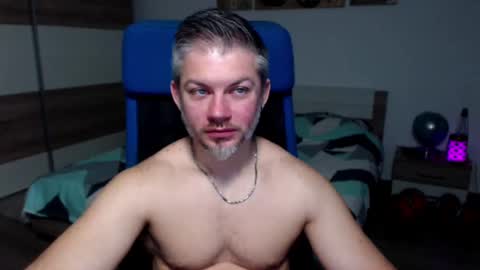 robbyshawz online show from January 14, 5:19 am