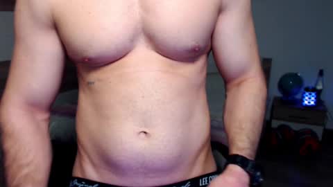 robbyshawz online show from December 19, 5:51 am