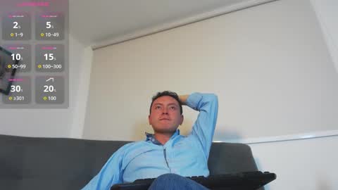Snapshot of robert_honey chatting on September 25, 10:52 pm Robert online show from September 25, 10:52 pm