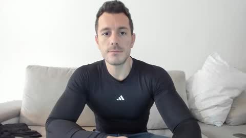 roberto4ever online show from February 16, 10:54 am