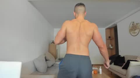 roberto4ever online show from October 23, 1:03 pm