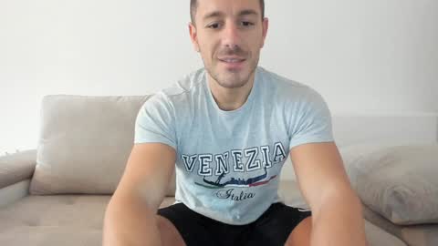 roberto4ever online show from January 17, 7:30 am