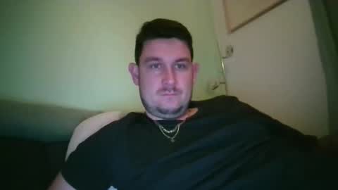 Snapshot of robtheman94 chatting on October 26, 9:50 pm Robin online show from October 26, 9:50 pm