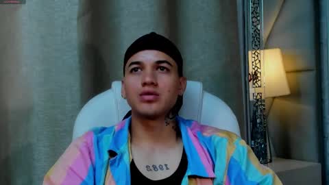 rocco_santos online show from November 29, 9:39 pm