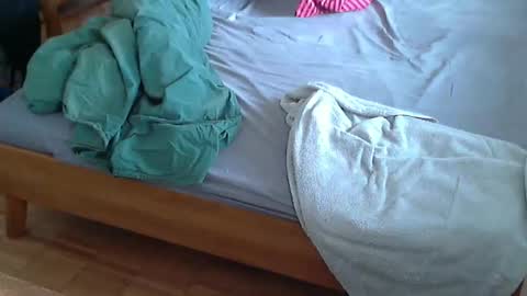 Tom online show from January 16, 10:53 am