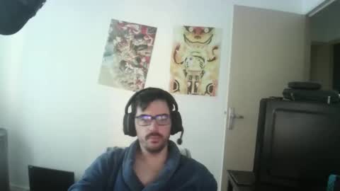 romainb72 online show from November 4, 6:58 am