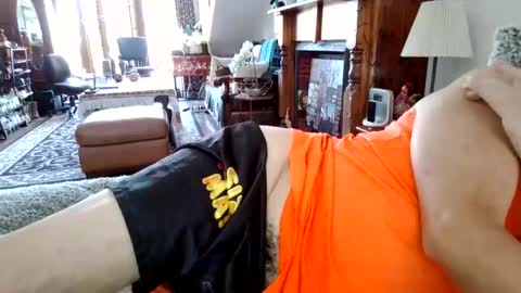 Trinked online show from February 2, 3:32 am