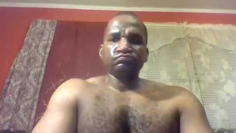 Snapshot of roshun69 chatting on October 11, 8:29 am Roshun Haynes online show from October 11, 8:29 am