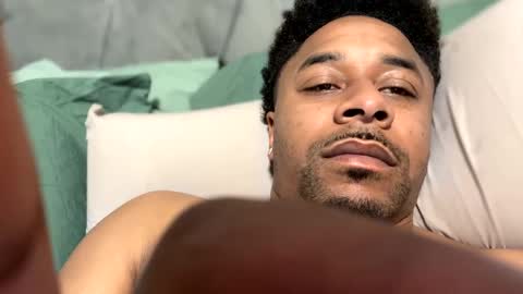 Royal SF online show from February 20, 4:25 pm