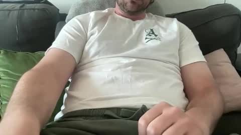 roythegil online show from May 30, 9:26 pm