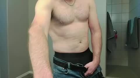 rshaw2891 online show from February 3, 9:20 pm