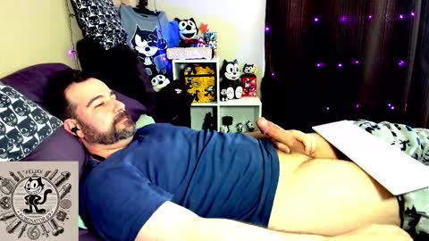 Ruben online show from March 9, 7:52 pm