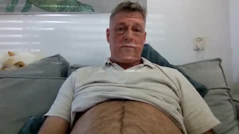 rudeski online show from April 25, 1:41 pm