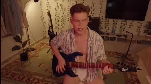 rusbradpitt online show from September 9, 1:43 pm