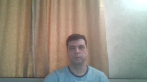 rusqadisx online show from December 17, 6:24 am