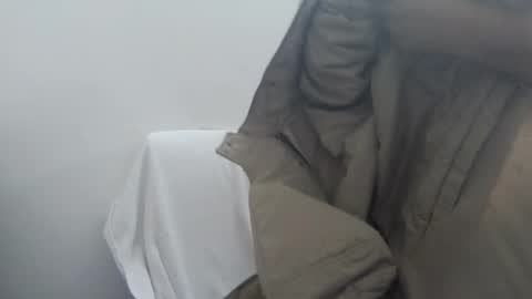 rwb17 online show from December 23, 8:00 am