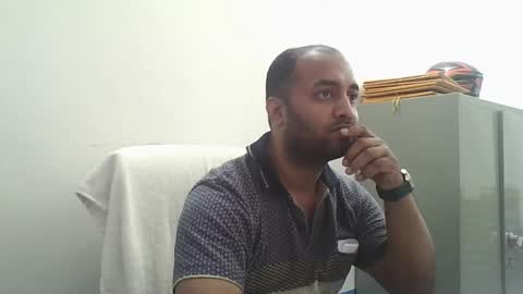 rwb17 online show from March 6, 6:30 am