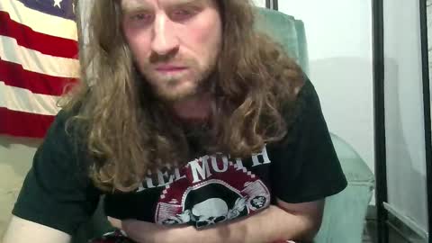 rwb1982 online show from January 6, 12:53 pm