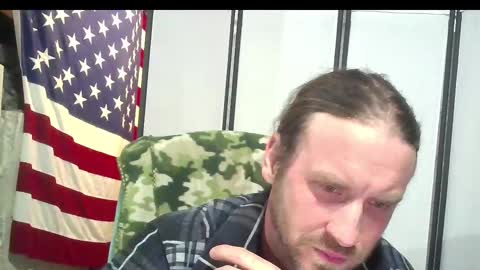 rwb1982 online show from November 8, 4:26 am