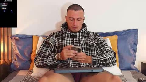 Sr Coast online show from February 15, 3:31 pm