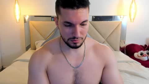 Ryan online show from April 2, 3:26 am