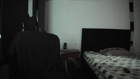 ryan_xc1 online show from March 29, 2:34 am