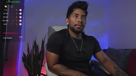 ryanboy30 online show from April 15, 11:21 am